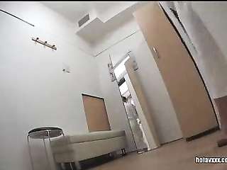 マッサージルームで性交