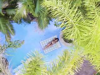 VIXEN College Celebrations Vixen Style