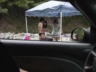 I accidentally witnessed a beautiful big tit milf