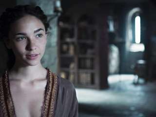 Topless Matilda De Angelis - Leonardo (2021)