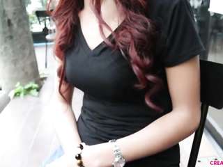 タイからの少女は、日本の男にコンドームを使わないセックス