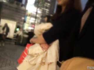 榛名女監督の素人レズが女の子を迎える109人の姉妹が人生初のおもちゃ体験！ 超快楽！ 全開！ イントロ