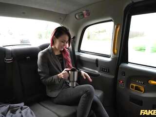 Cindy Shine Pays for Cleaning Bill with her Pussy