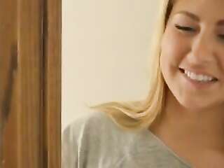 The blonde came to her neighbor hoping to get his big dick in her pussy