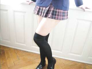 Abigaile Johnson - Elite schoolgirl Abigaile Johnson in Japanese daddy's hotel room