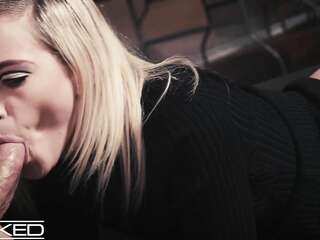 The cutie gave herself to the bartender for free cocktails.