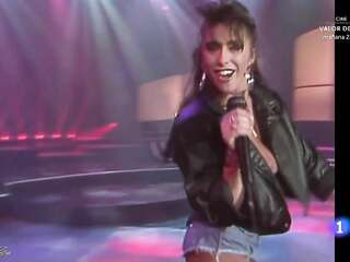 The Singer's boobs popped out of her bra on stage