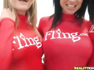 ก้นที่เซ็กซี่ที่สุดในสนุกสนานกันอย่างเป็นบ้าเป็นหลัง