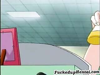 美しいレズビアンが指でスリットをオナニー