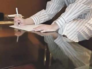 【個人撮影】旦那の代わりに稼ぐ人妻。生活費足らず新規融資から目隠しで犯しそのまま生で中出し《素人動画 - 成人