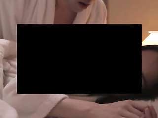 Housewife Mature 425