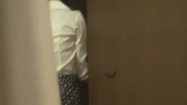 Housewife gets fucked from behind